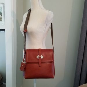 Dooney & Bourke Toscana Small Messenger - Ginger